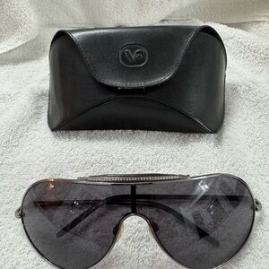 Valentino V6 Black Aviator Sunglasses with Case